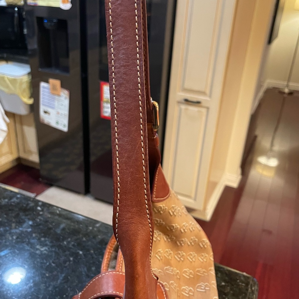 Dooney & Bourke with Beige Interior - Picture 4 of 13